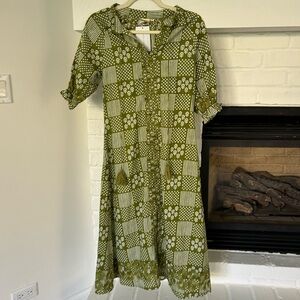 Julia amory XS NWT Zoe dress green